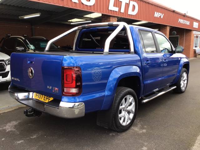 Volkswagen Amarok D/Cab Pick Up Aventura 3.0 V6 TDI 224 BMT 4M Auto LOCK AND ROLL BACK COVER WITH ROLL BARS Pick Up Diesel Blue