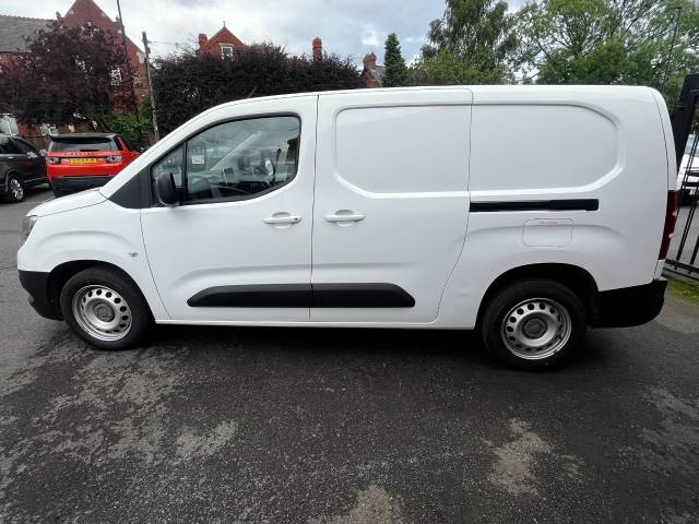 2021 Vauxhall Combo Cargo 2300 1.5 Turbo D 130ps L2 H1 Edition Automatic Van Auto LWB