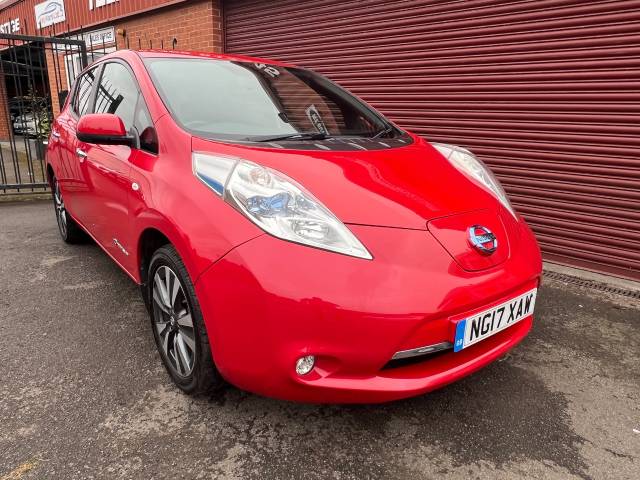 Nissan Leaf 0.0 80kW Tekna 30kWh 5dr Auto Hatchback Electric Red