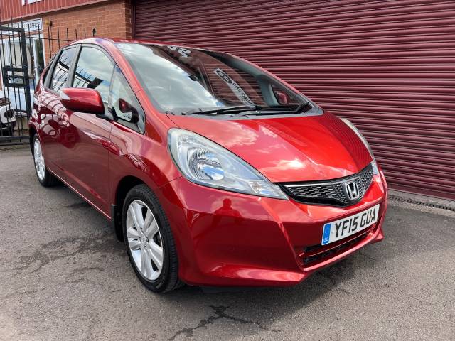 Honda Jazz 1.4 i-VTEC ES Plus 5dr Hatchback Petrol Red
