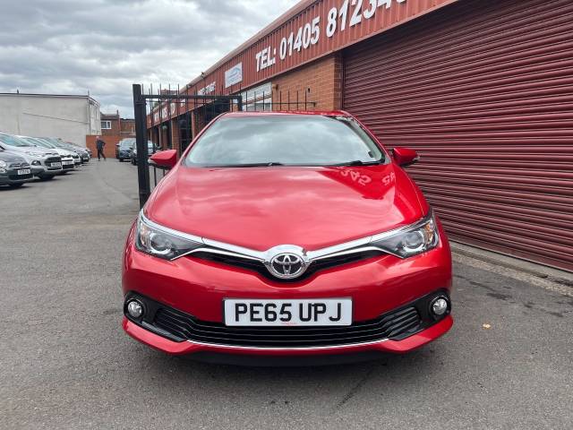 2015 Toyota Auris 1.2T Design 5dr