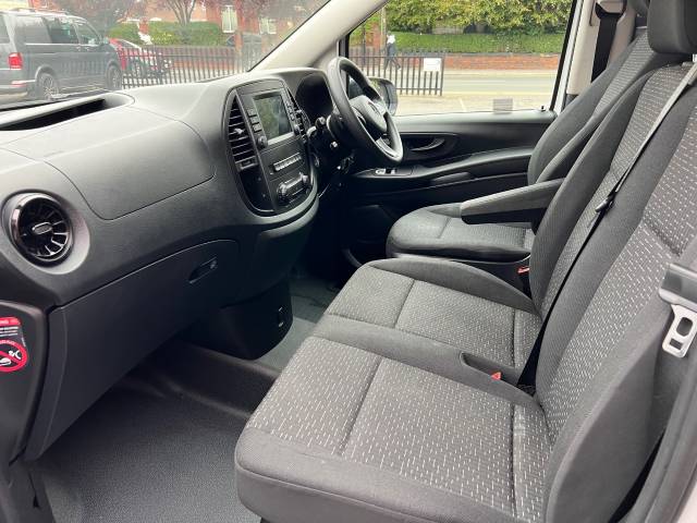 2023 Mercedes-Benz Vito 85kW 66kWh Progressive Van Auto