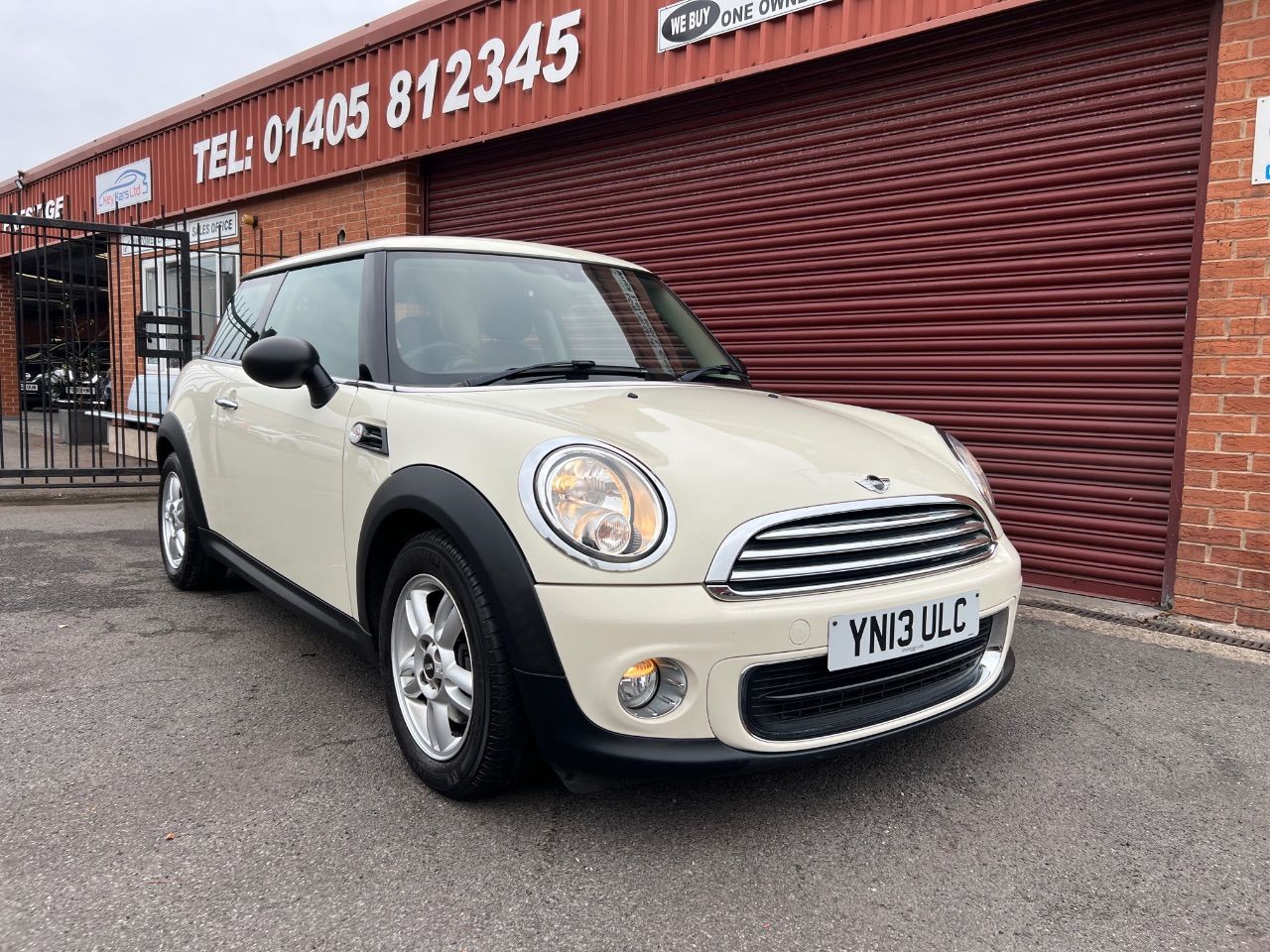 2013 Mini Hatchback