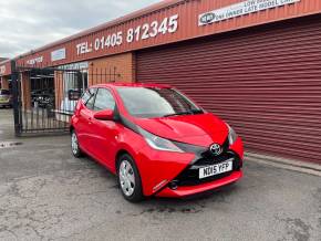 TOYOTA AYGO 2015 (15) at Key Kars Doncaster